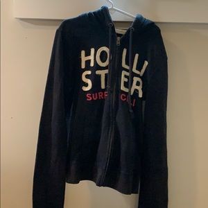 HOLLISTER ZIP UP HOODY!